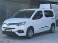 2024 TOYOTA PROACE CITY BOYASIZ SERVİS BAKIMLI