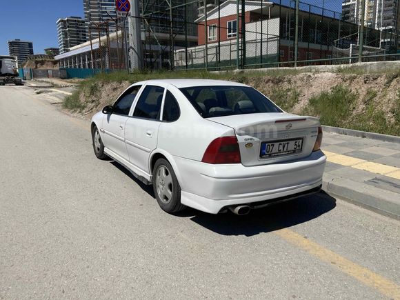 Sahibinden Opel Vectra 2.0 CD 1999 Model 
