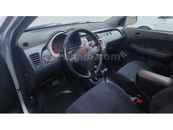 Sahibinden Honda HR-V 4WD 2005 Model