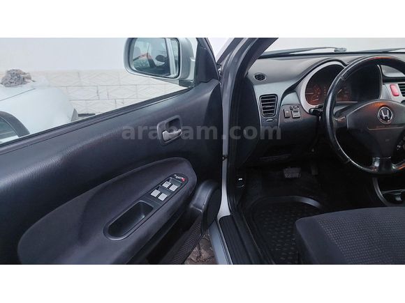 Sahibinden Honda HR-V 4WD 2005 Model