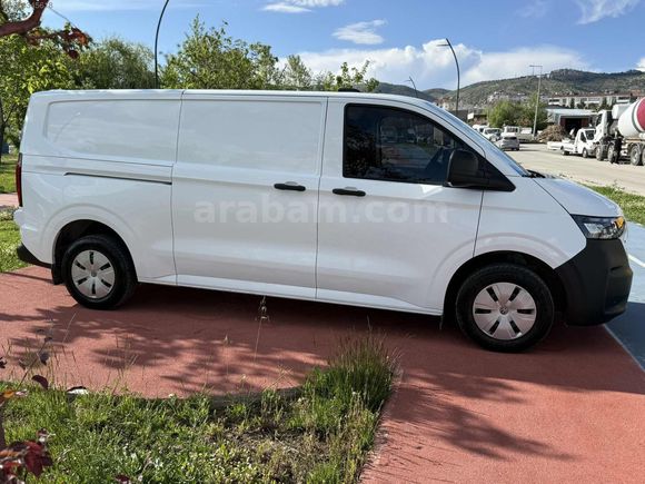 2025 TRANSPORTER SIFIRDAN FARKSIZ 6 BİNDE OTOMOTİK PANELVAN