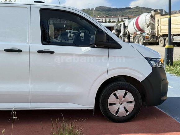2025 TRANSPORTER SIFIRDAN FARKSIZ 6 BİNDE OTOMOTİK PANELVAN
