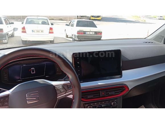 Sahibinden Seat Arona 1.0 EcoTSI FR 2024 Model