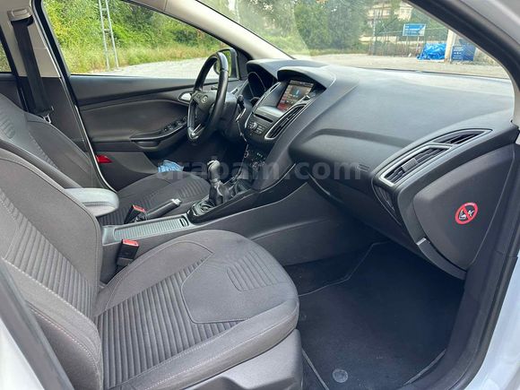 Sahibinden Ford Focus 1.6 Ti-VCT Titanium 2016 Model 