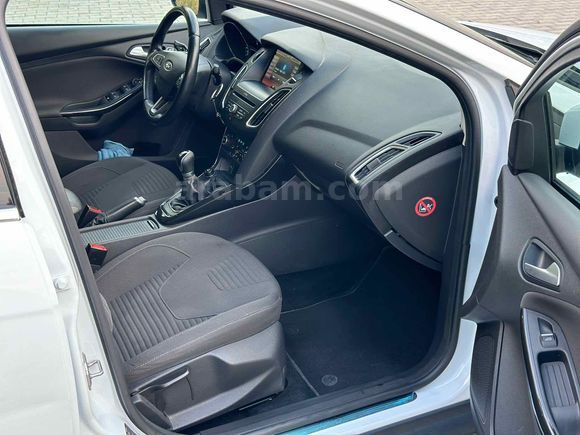 Sahibinden Ford Focus 1.6 Ti-VCT Titanium 2016 Model 