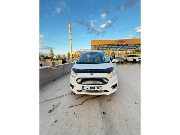 Sahibinden Ford Tourneo Courier 1.5 TDCi Titanium Plus 2020 Model 