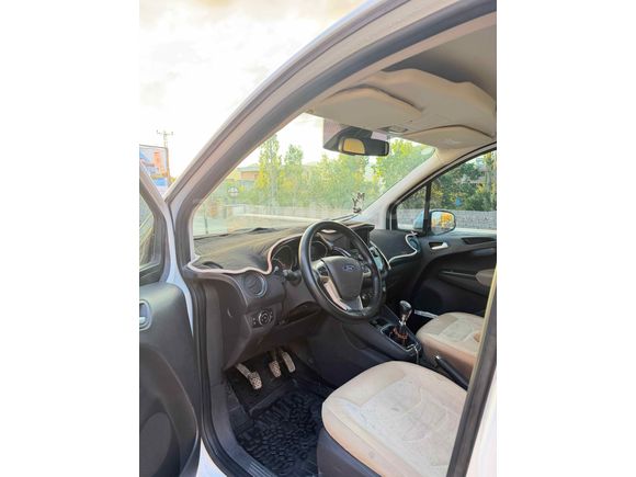 Sahibinden Ford Tourneo Courier 1.5 TDCi Titanium Plus 2020 Model 