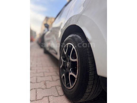 Sahibinden Renault Clio 1.5 dCi Joy 2013 Model