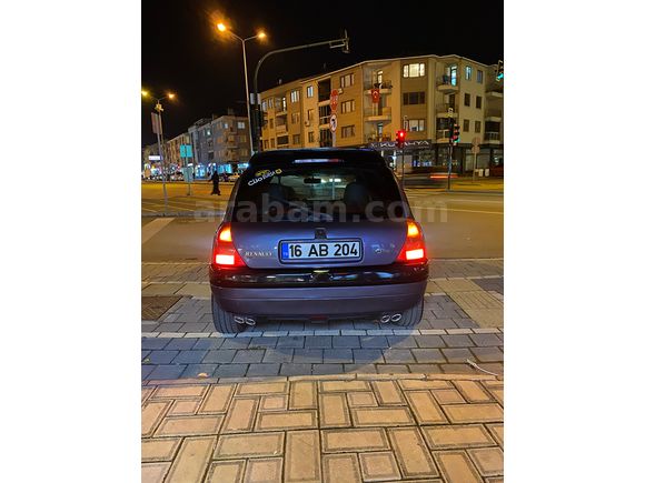 Sahibinden Renault Clio 1.4 RXT 2002 Model 