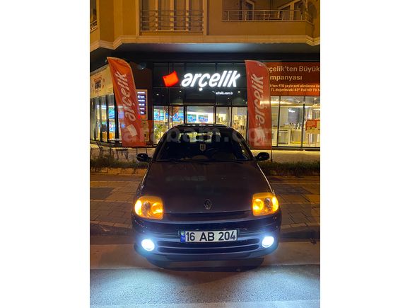 Sahibinden Renault Clio 1.4 RXT 2002 Model 