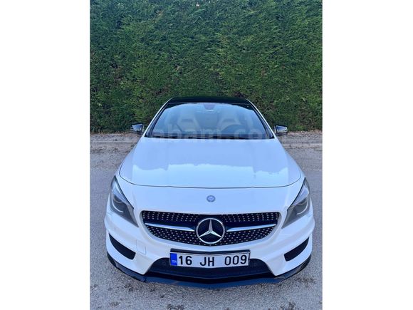 Sahibinden 110 bin km CLA 200 AMG koltuk ısıtma hafızalı koltuk  
