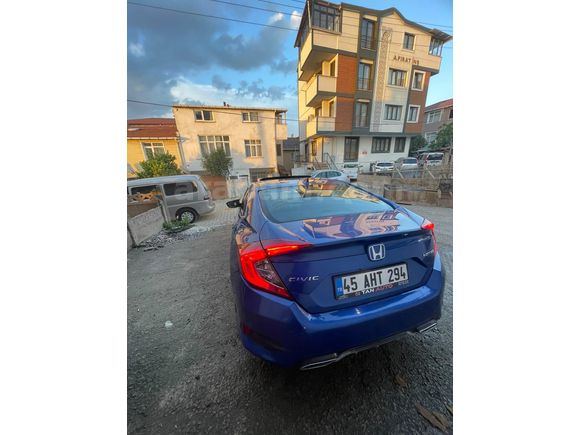 Sahibinden Honda Civic 1.6i DTEC Executive 2018 Model