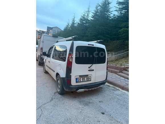 Sahibinden Renault Kangoo Multix 1.4 Authentique 2010 Model 