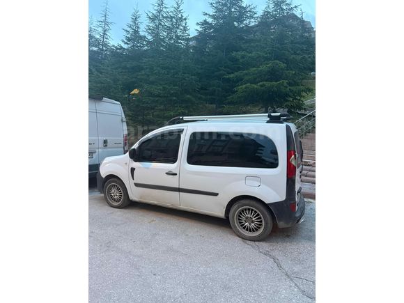 Sahibinden Renault Kangoo Multix 1.4 Authentique 2010 Model 