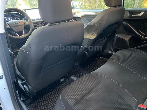 Sahibinden Ford Focus 1.5 EcoBlue Titanium Stil 2024 Model Konya