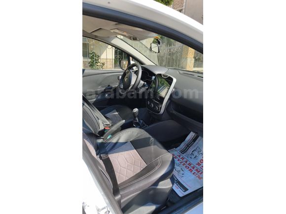 Sahibinden Renault Clio 0.9 TCe  2020 Model  165.000 km Beyaz