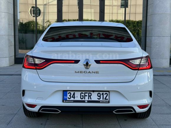 Memurdan Megane 1.3 TCe Joy Comfort 2022 Model 