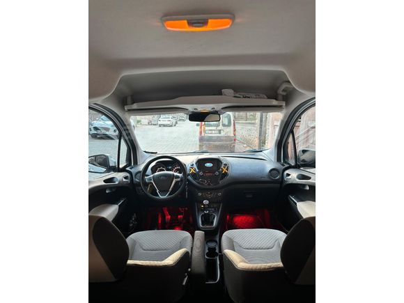 Sahibinden Ford Tourneo Courier 1.5 TDCi Titanium Plus 2020 Model