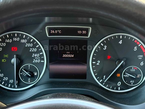 2014 MERCEDES A180 DİZEL MANUEL STYLE ORJ.