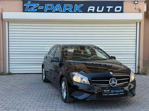 2014 MERCEDES A180 DİZEL MANUEL STYLE ORJ.