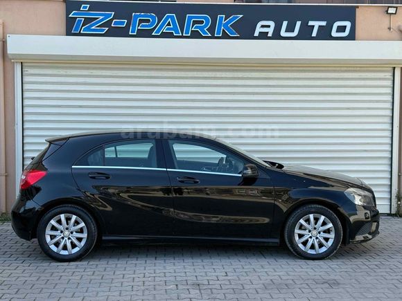 2014 MERCEDES A180 DİZEL MANUEL STYLE ORJ.