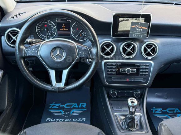 2014 MERCEDES A180 DİZEL MANUEL STYLE ORJ.