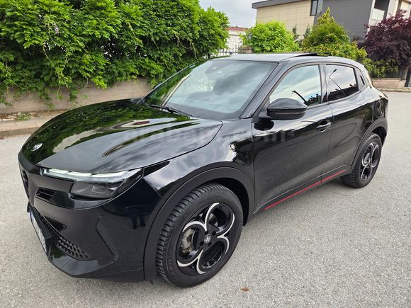 2025 ALFA ROMEO JUNİOR -BOYASIZ -MASAJ -ISITMA -ELEKTRİKLİ BAGAJ -KREDİ KARTINA 12 TAKSİT