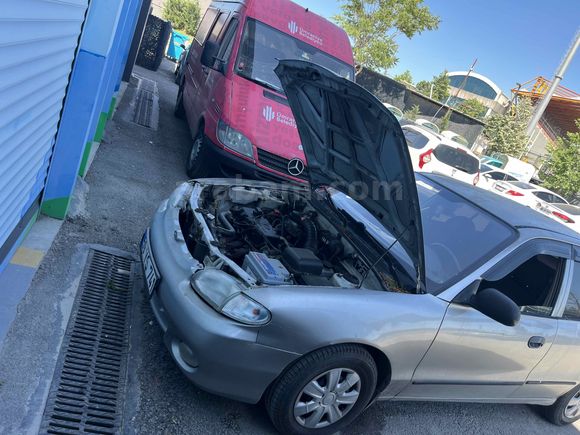 Sahibinden Hyundai Accent 1.3 LS 1999 Model 