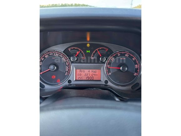 Sahibinden Fiat Linea 1.3 Multijet Active Plus 2014 Model  230.000 km Gri