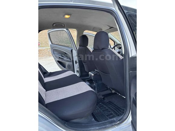 Sahibinden Fiat Linea 1.3 Multijet Active Plus 2014 Model  230.000 km Gri