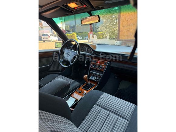 Sahibinden Mercedes - Benz E 200 1994 Model 