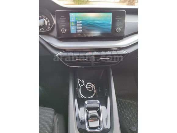 Sahibinden Skoda Octavia 1.5 e-Tec Elite 2021 Model  71.000 km Beyaz