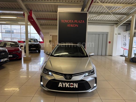 2022 TOYOTA COROLLA 1.5 FLAME X-PACK MULTIDRIVE S