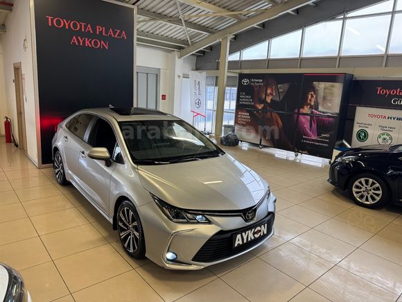 2022 TOYOTA COROLLA 1.5 FLAME X-PACK MULTIDRIVE S