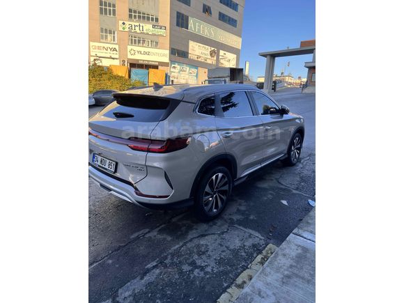 Sahibinden BYD Seal U DM-i 1.5 Phev 2025 Model 