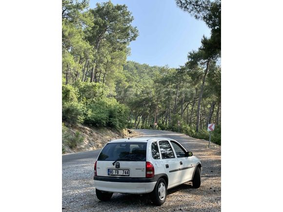 Sahibinden Opel Corsa 1.2 Swing 2000 Model 