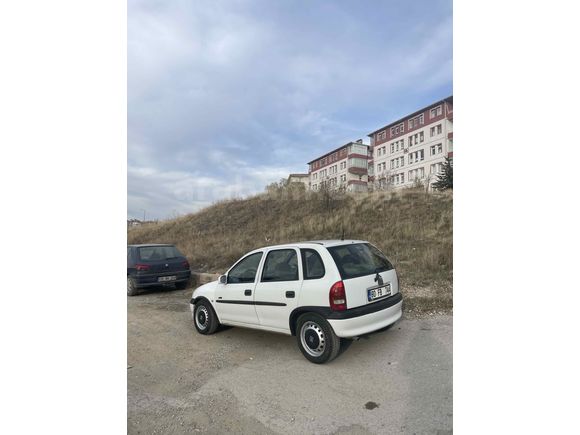 Sahibinden Opel Corsa 1.2 Swing 2000 Model 
