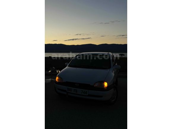 Sahibinden Opel Corsa 1.2 Swing 2000 Model 