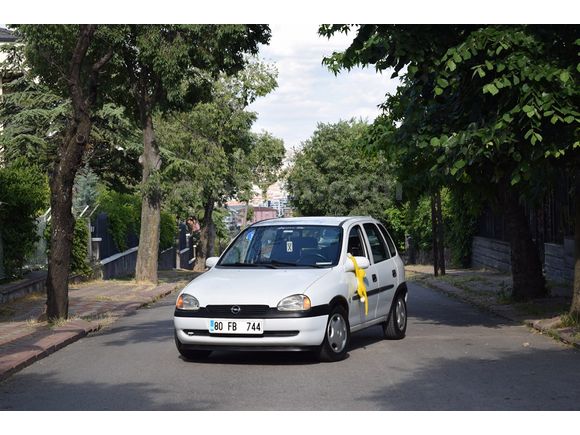 Sahibinden Opel Corsa 1.2 Swing 2000 Model 