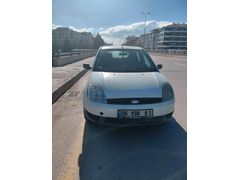 Sahibinden Ford Fiesta 1.4 Comfort 2005 Model