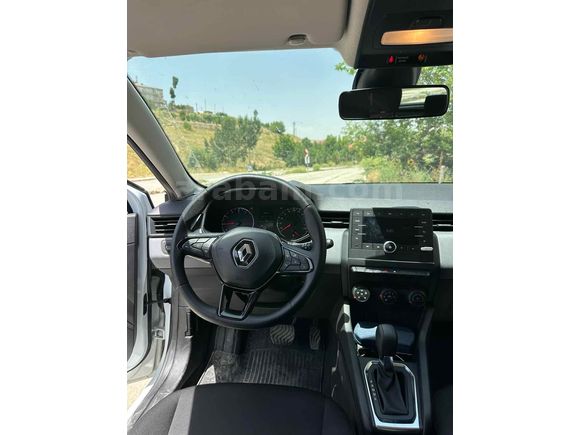 Yetkili Servis Bakımlı  Renault Clio 1.0 TCe Joy 