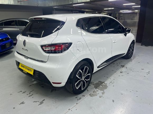 Renault Clio 0.9 TCe Icon 2020 Model