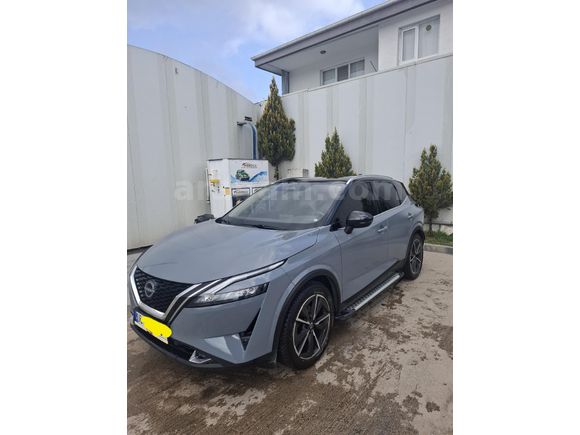 Sahibinden Nissan Qashqai 1.3 DIG-T Sky Pack 4x4 2023 Model