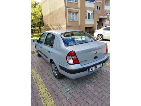 İlk Sahibinden 2005 Model  Renault. Düşük km..Temiz...