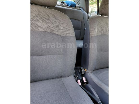 İlk Sahibinden 2005 Model  Renault. Düşük km..Temiz...
