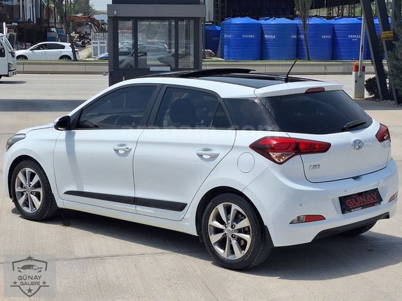 CAM TAVANLI - OTOMATİK VİTES-2 PARÇA BOYALI İ20