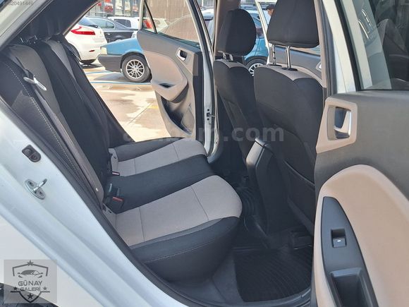 CAM TAVANLI - OTOMATİK VİTES-2 PARÇA BOYALI İ20