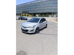 Sahibinden Hyundai i20 1.4 CRDi Jump 2014 Model  176.000 km Gri