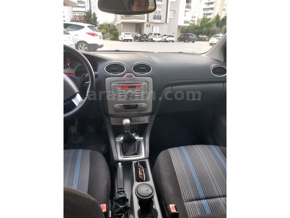 Sahibinden Ford Focus 1.6 Trend 2009 Model