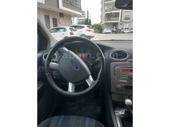 Sahibinden Ford Focus 1.6 Trend 2009 Model